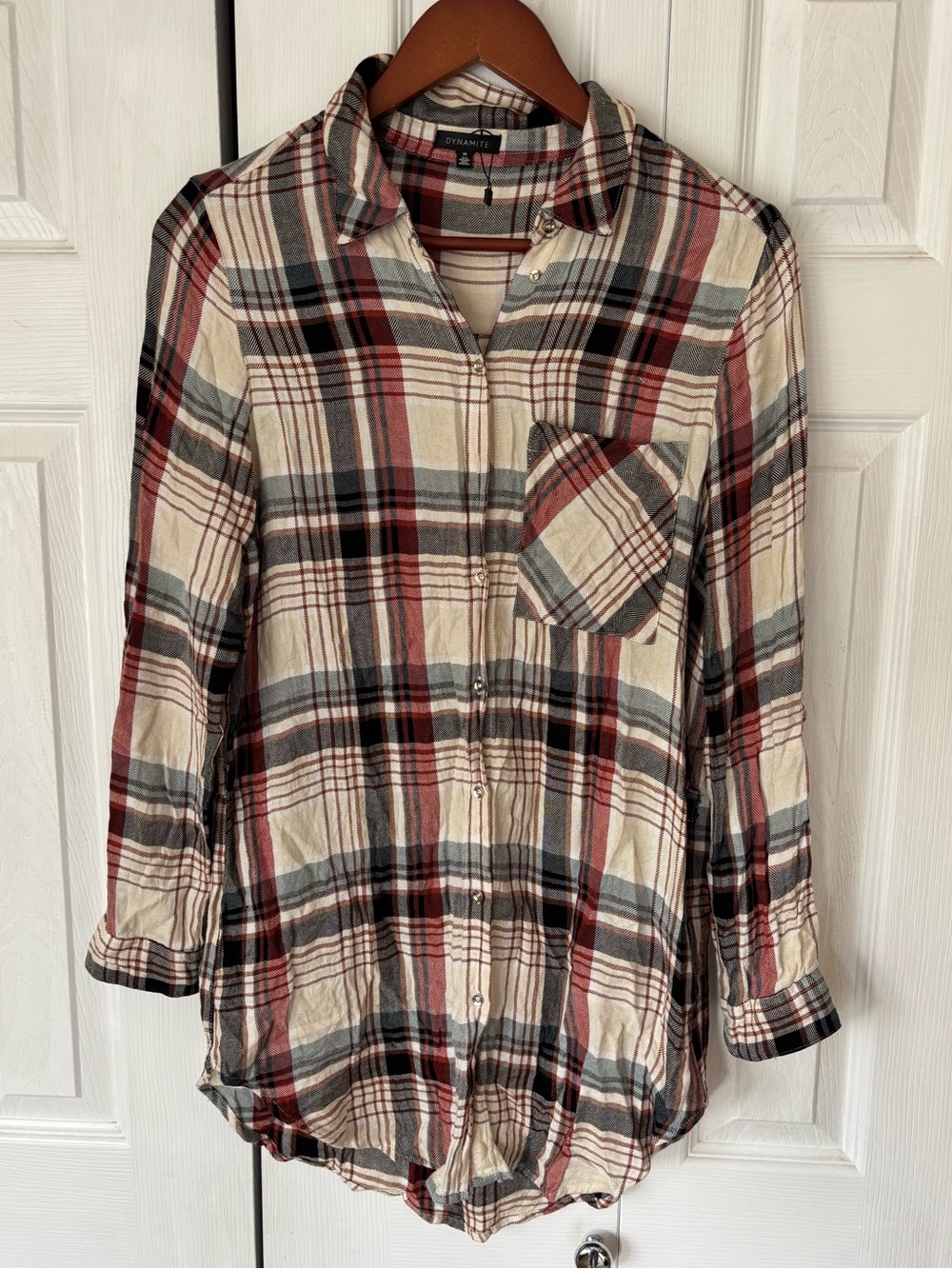 Dynamite Plaid Long Sleeve Button Up 
Size Medium